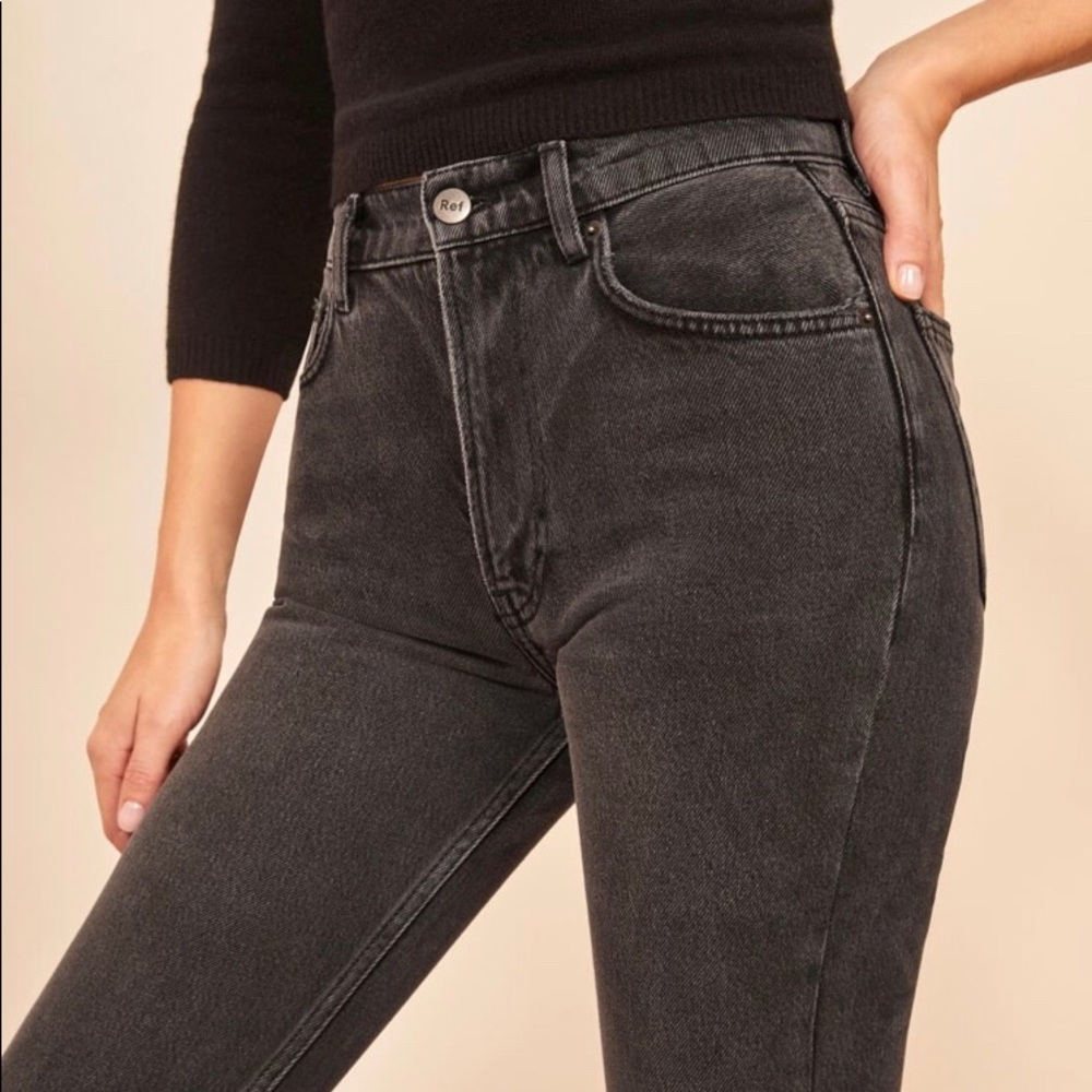 NWOT Reformation Julia Highrise Cigarette Jeans!